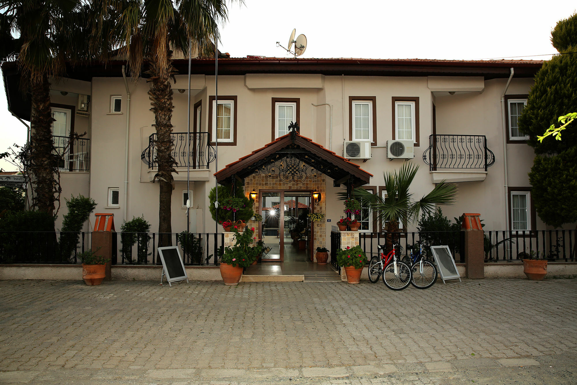 Eon Dalyan Boutique Hotel Zewnętrze zdjęcie